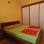 Rossa Apartments
