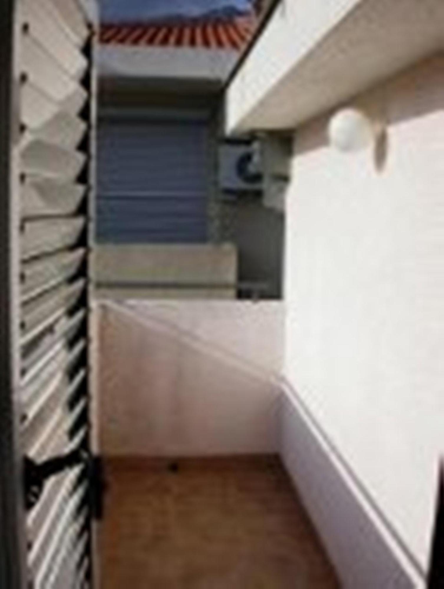 Rossa Apartment *